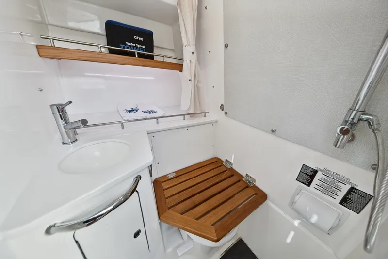Slide: The Image of Boston Whaler 350 REALM 2025 - 27