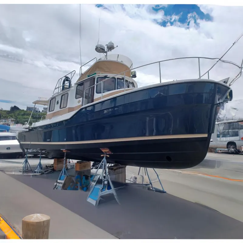 The Image of Ranger Tug R-31 CB 2018 - 0