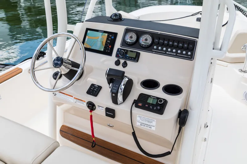 Slide: The Image of Boston Whaler 210 Montauk 2027 - 11