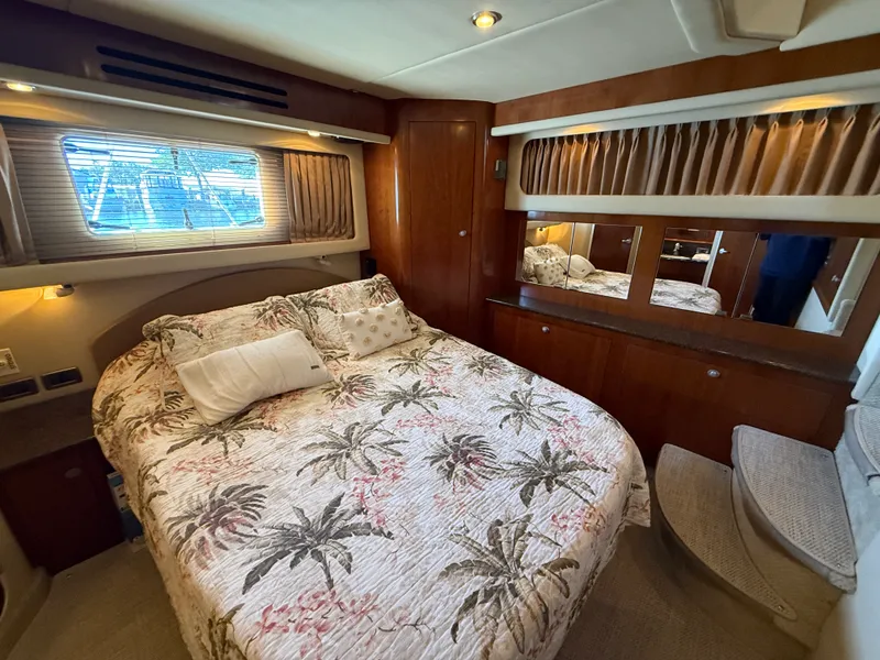 Slide: The Image of Sea Ray 390 MOTOR YACHT 2005 - 33