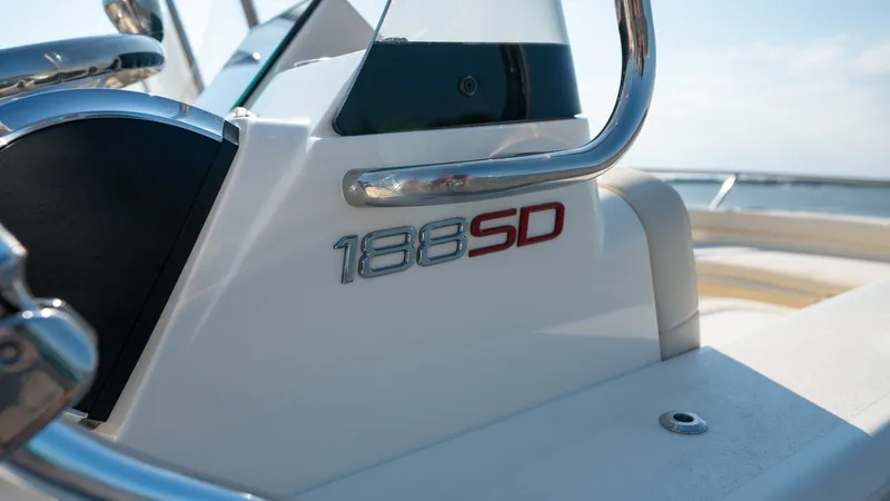 Slide: The Image of Scout 188 Sport Dorado 2027 - 42