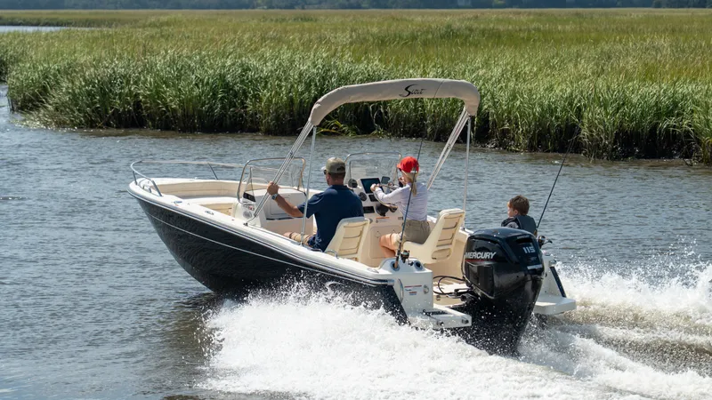 Slide: The Image of Scout 188 Sport Dorado 2027 - 10