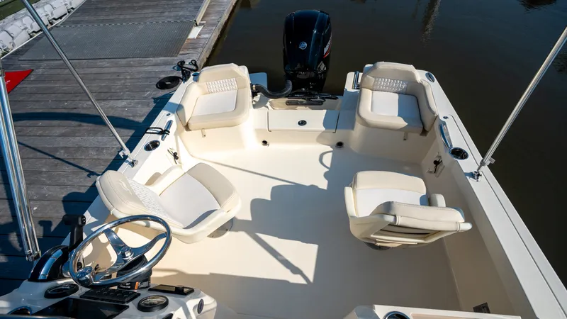 Slide: The Image of Scout 188 Sport Dorado 2027 - 31