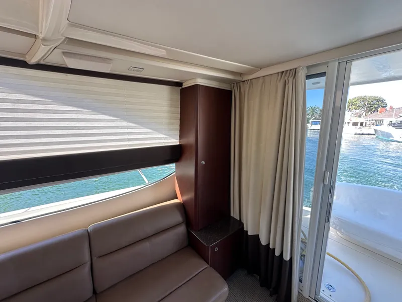 Slide: The Image of Meridian 341 SEDAN 2012 - 23