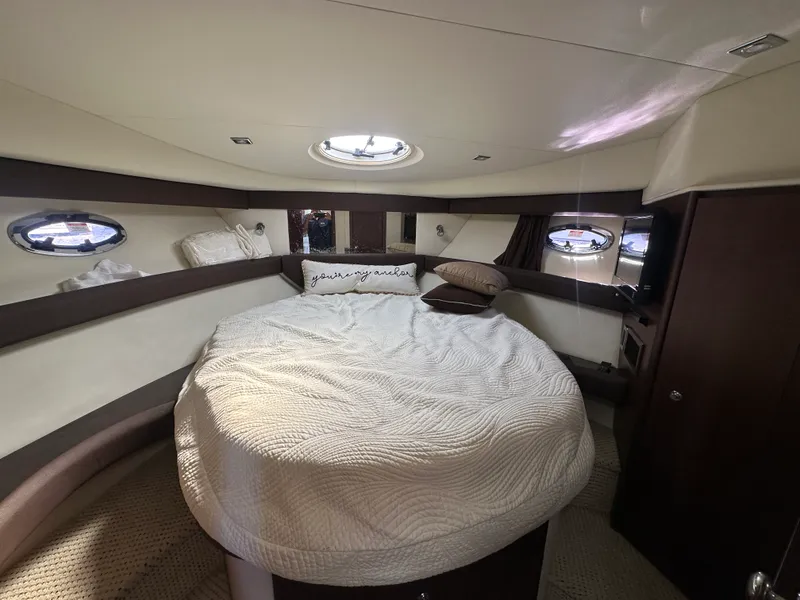 Slide: The Image of Meridian 341 SEDAN 2012 - 19