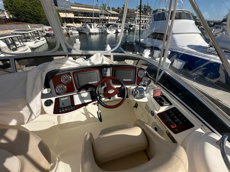 Slide: The Image of Meridian 341 SEDAN 2012 - 1