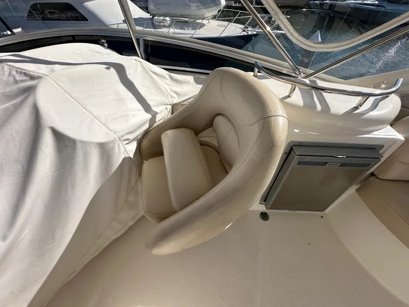 Slide: The Image of Meridian 341 SEDAN 2012 - 14