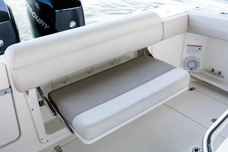 Slide: The Image of Boston Whaler 280 Outrage 2018 - 23