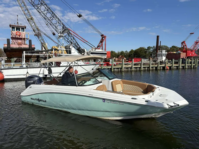 Slide: The Image of NauticStar 223 DC 2024 - 21