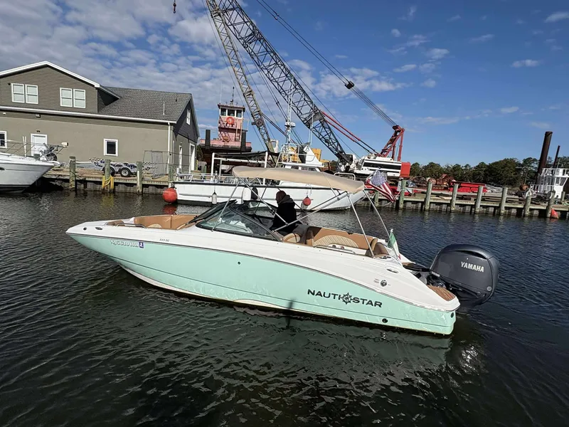Slide: The Image of NauticStar 223 DC 2024 - 22