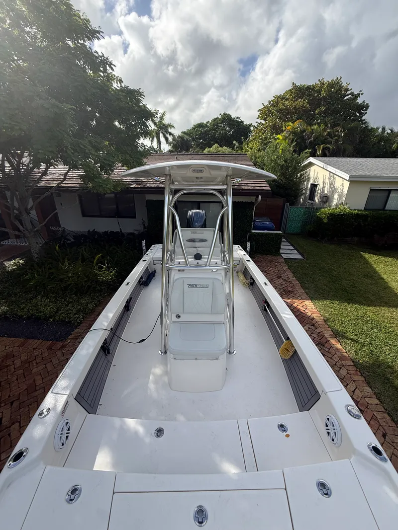 Slide: The Image of Pathfinder 2500 HYBRID 2023 - 37