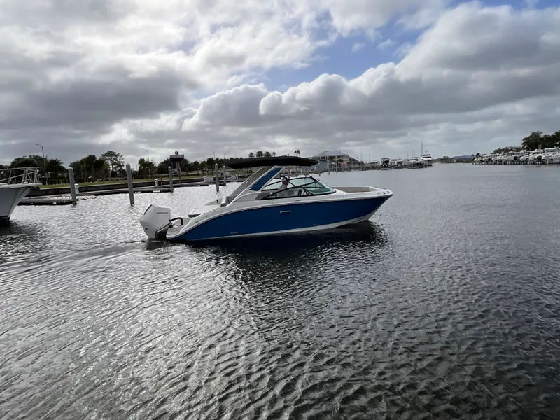 Slide: The Image of Sea Ray SDX 250 Outboard 2027 - 22