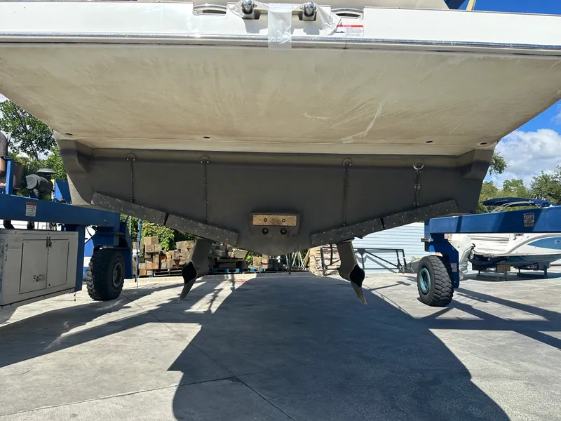 Slide: The Image of Galeon 425 HTS 2019 - 8