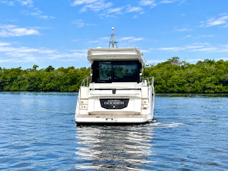 Slide: The Image of Galeon 425 HTS 2019 - 5
