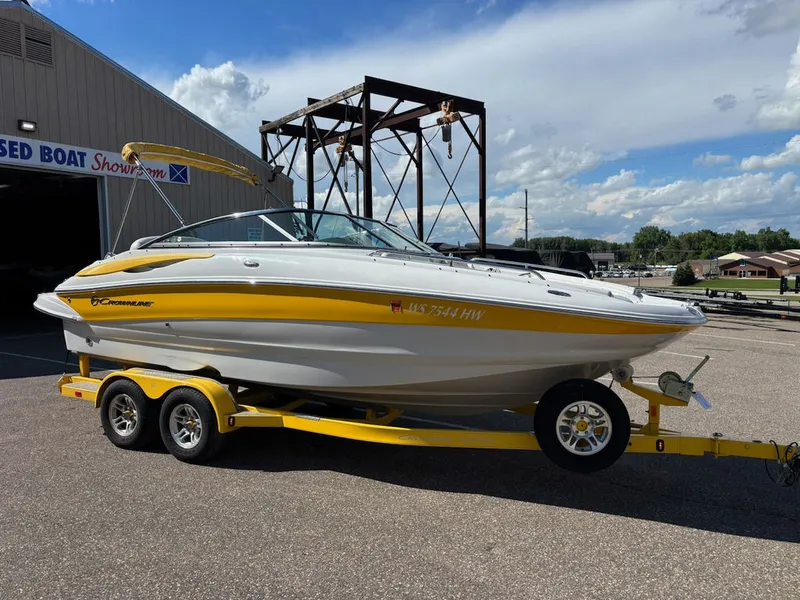 Slide: The Image of Crownline Boats 220 EX 2011 - 1