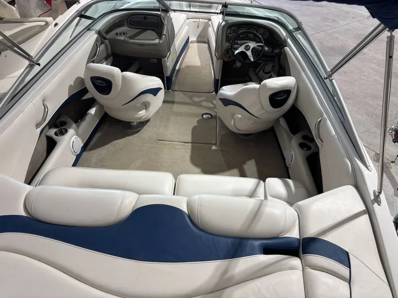 Slide: The Image of Crownline Boats 215 SS 2007 - 7