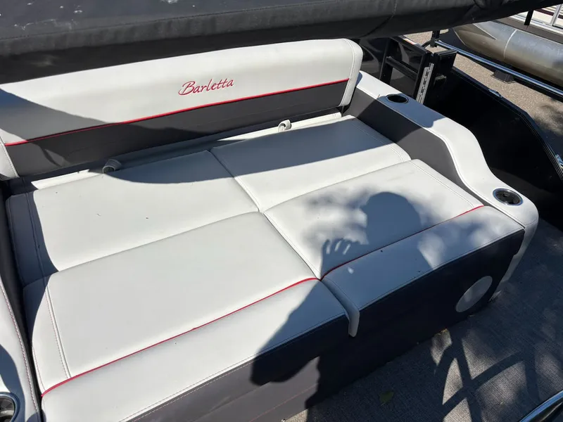 Slide: The Image of Barletta Boats X23UC 2022 - 4
