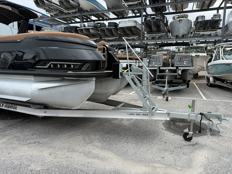Slide: The Image of Harris GRAND MARINER 250 SLDH 2026 - 4