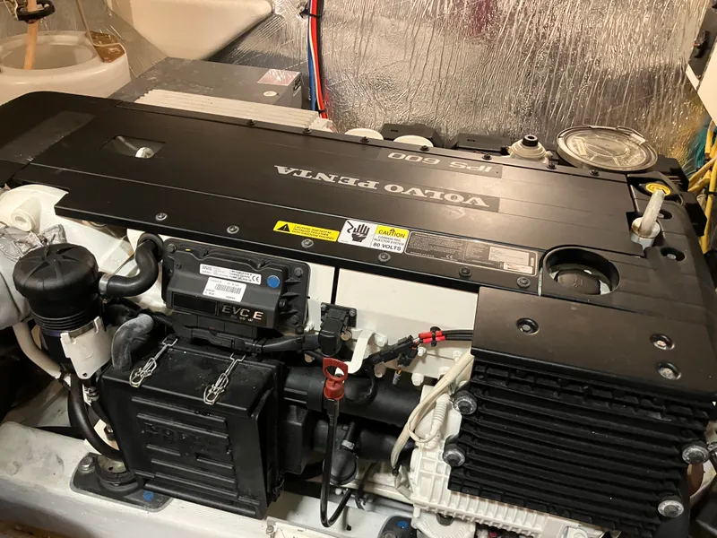 Slide: The Image of Cruisers 48 CANTIUS 2016 - 45