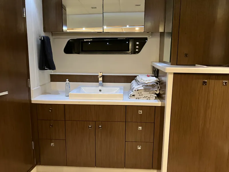 Slide: The Image of Cruisers 48 CANTIUS 2016 - 40