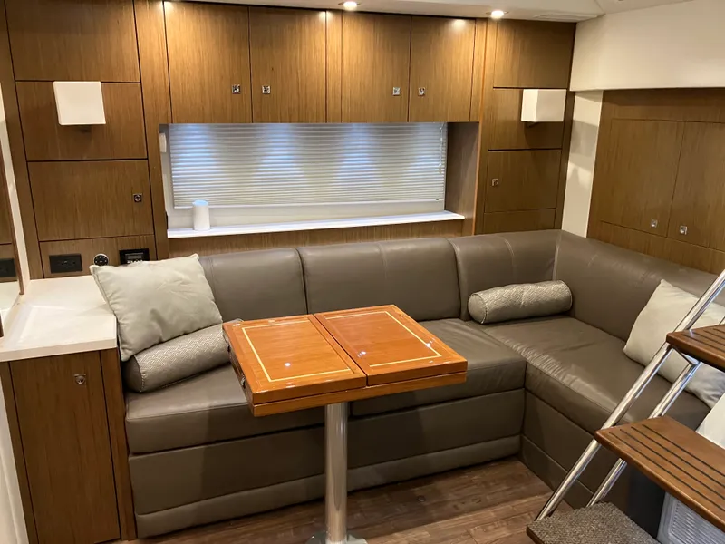 Slide: The Image of Cruisers 48 CANTIUS 2016 - 24