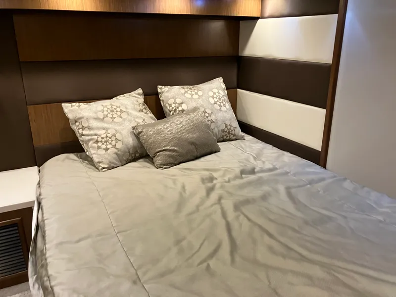 Slide: The Image of Cruisers 48 CANTIUS 2016 - 39