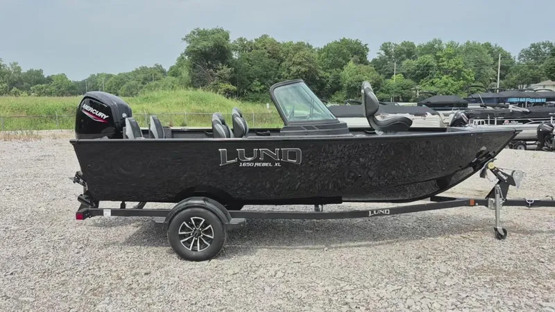 Slide: The Image of Lund 1650 Rebel XL Sport SE 2027 - 1