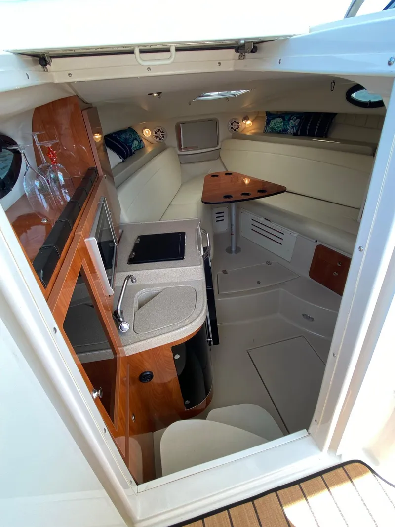 Slide: The Image of Wellcraft 290 Coastal 2014 - 22