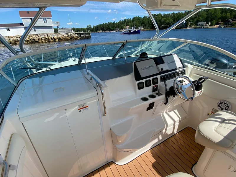 Slide: The Image of Wellcraft 290 Coastal 2014 - 23