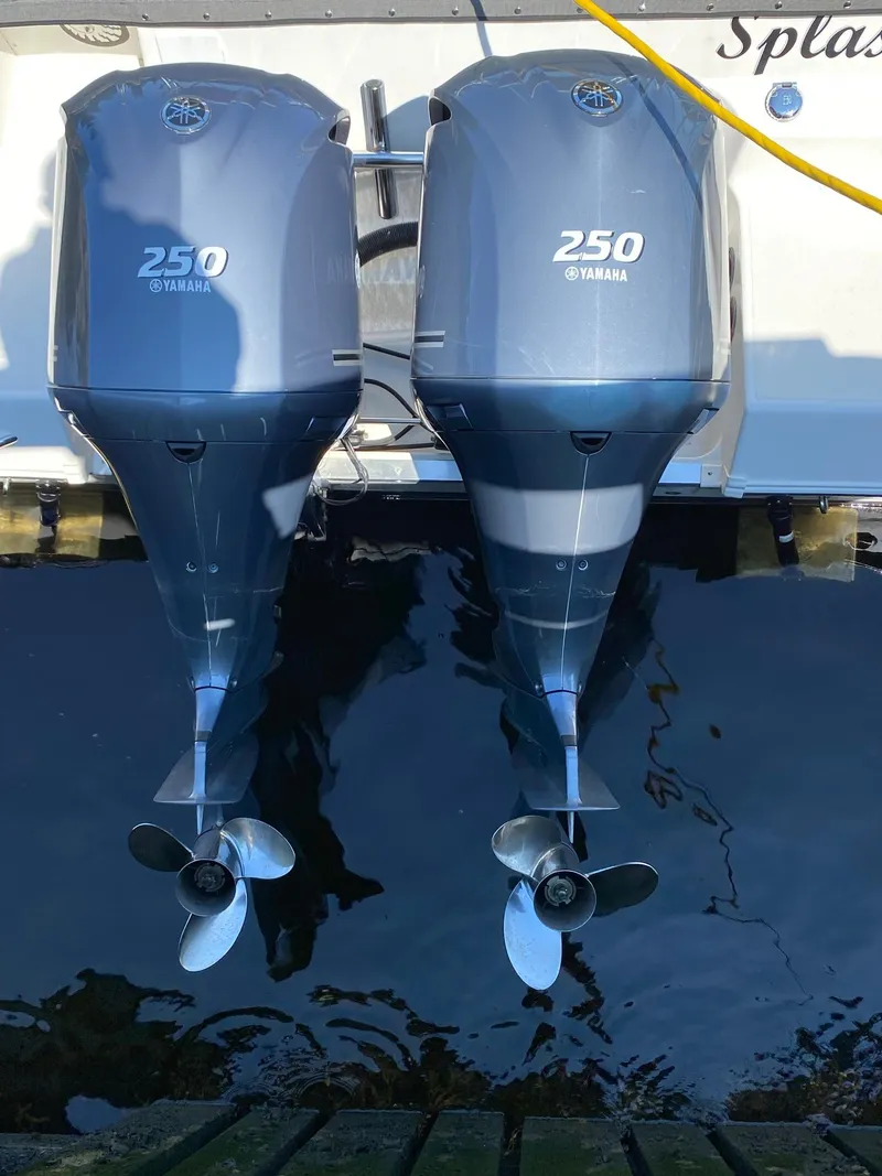 Slide: The Image of Wellcraft 290 Coastal 2014 - 3