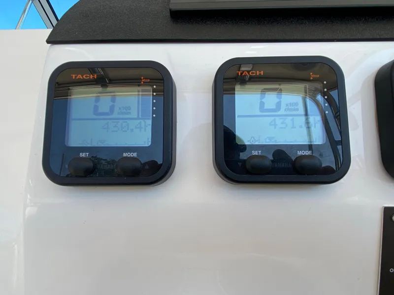 Slide: The Image of Wellcraft 290 Coastal 2014 - 32