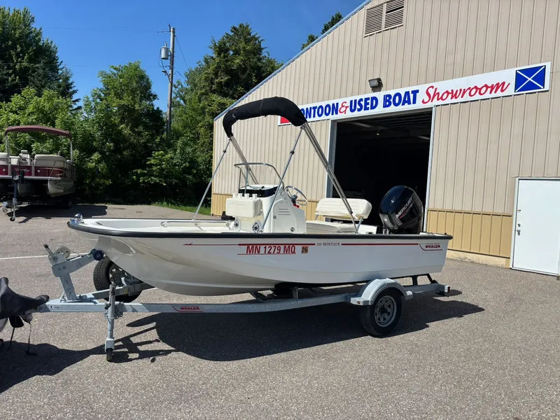 Slide: The Image of Boston Whaler 150 Montauk 2022 - 1