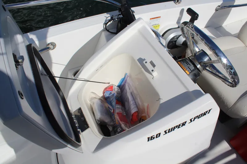 Slide: The Image of Boston Whaler 160 SUPER SPORT 2023 - 21