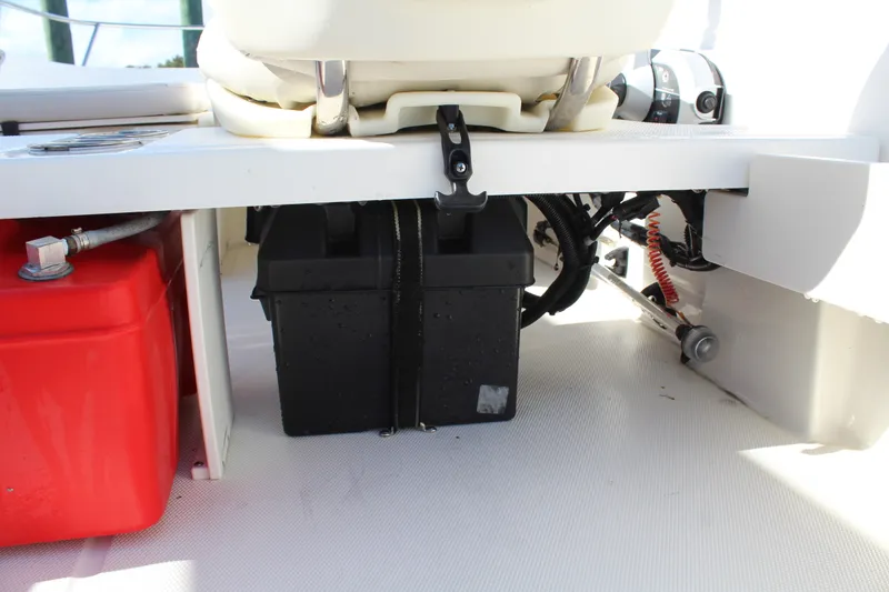 Slide: The Image of Boston Whaler 160 SUPER SPORT 2023 - 23