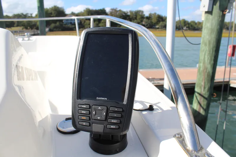 Slide: The Image of Boston Whaler 160 SUPER SPORT 2023 - 9