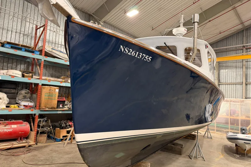 Slide: The Image of Covey Island 38 Lobster Yacht 2022 - 6