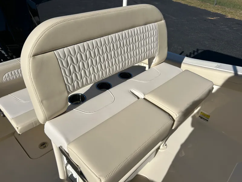 Slide: The Image of Scout 220 XSF 2027 - 11