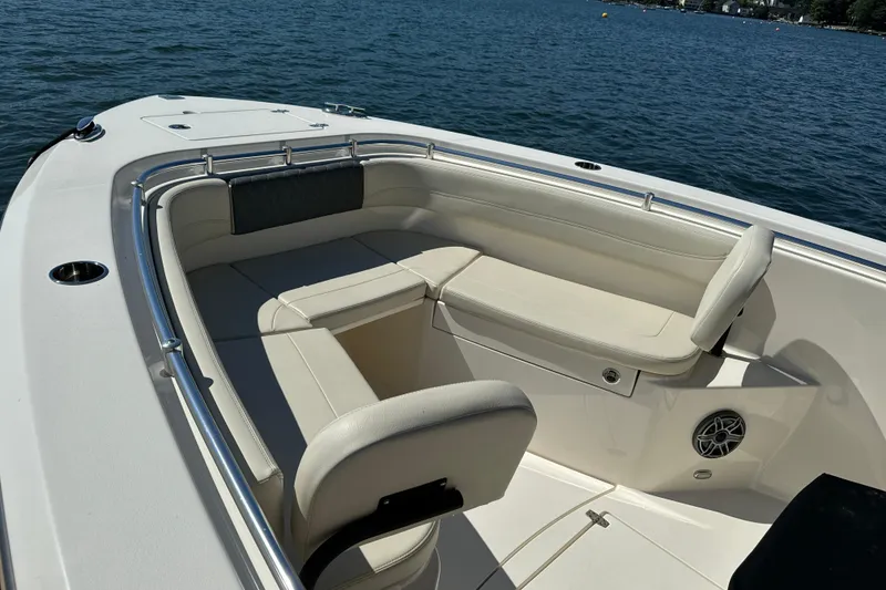 Slide: The Image of Cobia 280 Center Console 2022 - 8