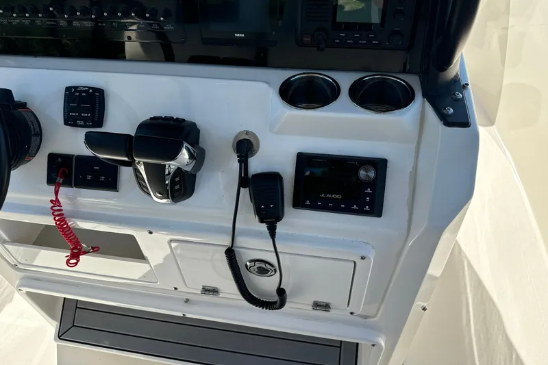 Slide: The Image of Cobia 280 Center Console 2022 - 25