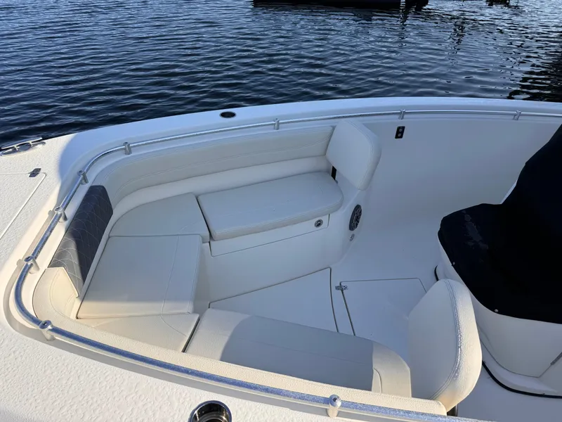 Slide: The Image of Cobia 280 Center Console 2022 - 10