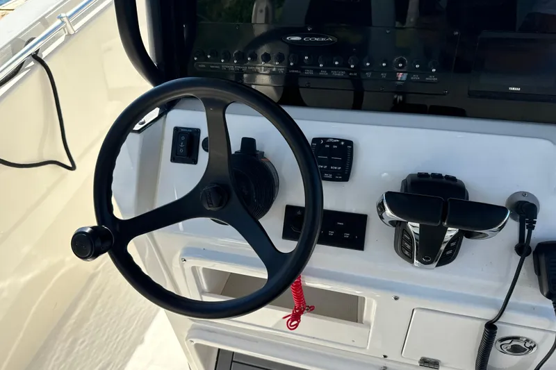 Slide: The Image of Cobia 280 Center Console 2022 - 26