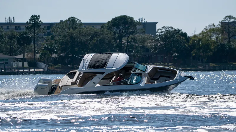 Slide: The Image of Sea Ray SLX 310 Outboard 2027 - 27