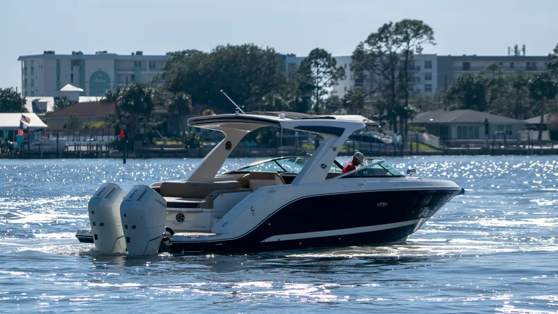 Slide: The Image of Sea Ray SLX 310 Outboard 2027 - 10