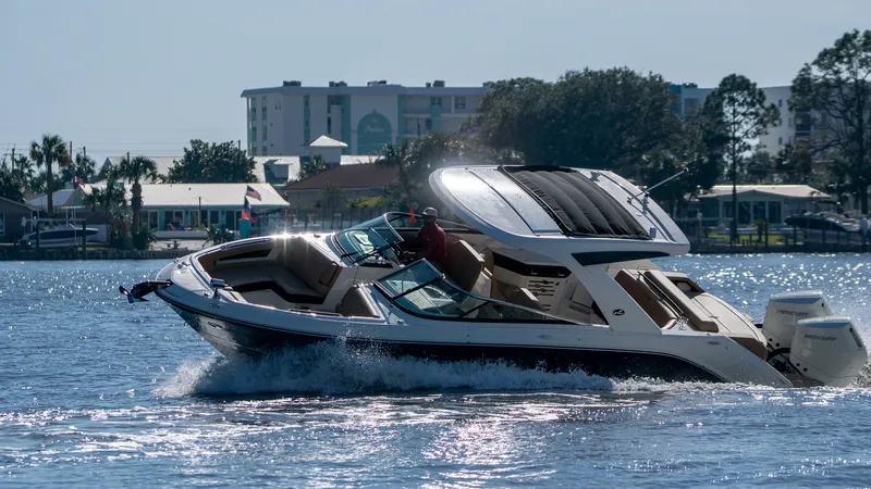 Slide: The Image of Sea Ray SLX 310 Outboard 2027 - 14