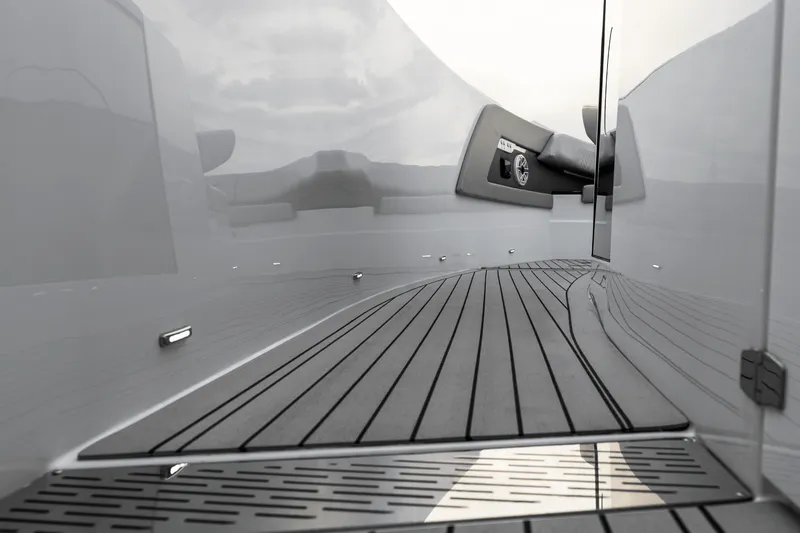 Slide: The Image of Cruisers 50 GLS OB 2027 - 128