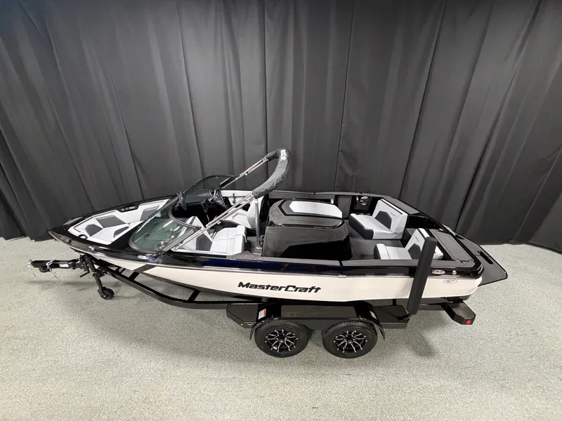 Slide: The Image of Mastercraft PROSTAR 2027 - 1