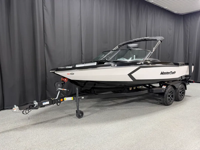 Slide: The Image of Mastercraft PROSTAR 2027 - 2