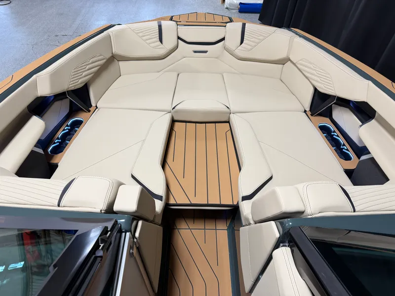 Slide: The Image of Mastercraft X24 2027 - 26