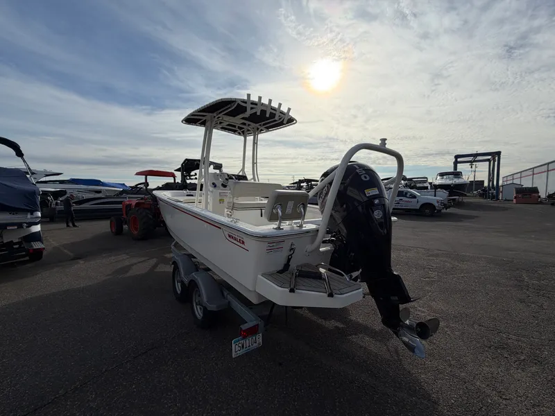 Slide: The Image of Boston Whaler 19 MTK 2026 - 4