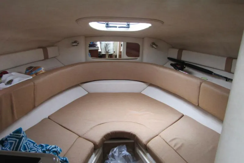 Slide: The Image of Sea Ray 240 Sundancer 2010 - 7